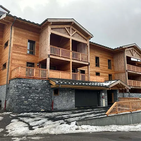 Apartment Chaleureux Duplex Aux Gets - Proche Des Pistes Et Des Commerces, 8 Couchages, Wifi, Parking Inclus - Fr-1-623-355 *