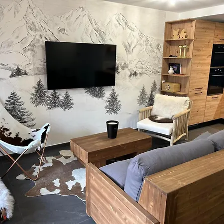 Chaleureux Duplex Aux Gets - Proche Des Pistes Et Des Commerces, 8 Couchages, Wifi, Parking Inclus - Fr-1-623-355 Apartment Les Gets